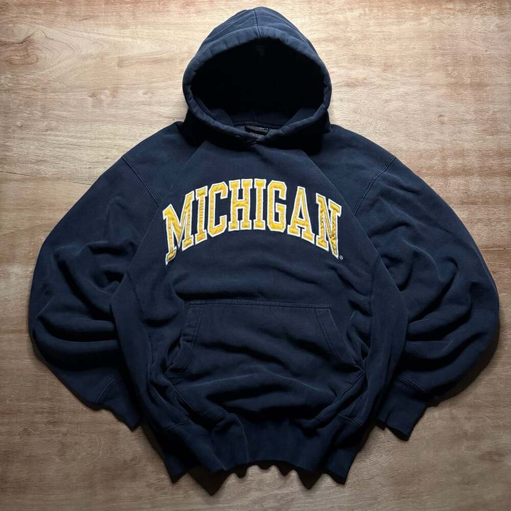 Vintage Y2K Michigan Wolverines Hoodie Steve & Barry’s Embroidered Navy M